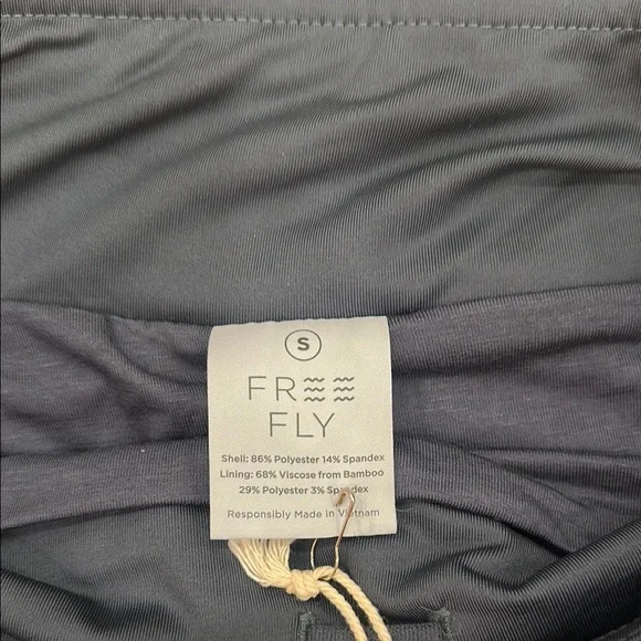Women's Free Fly Blue Dusk size small shorts - Picture 3 of 5
